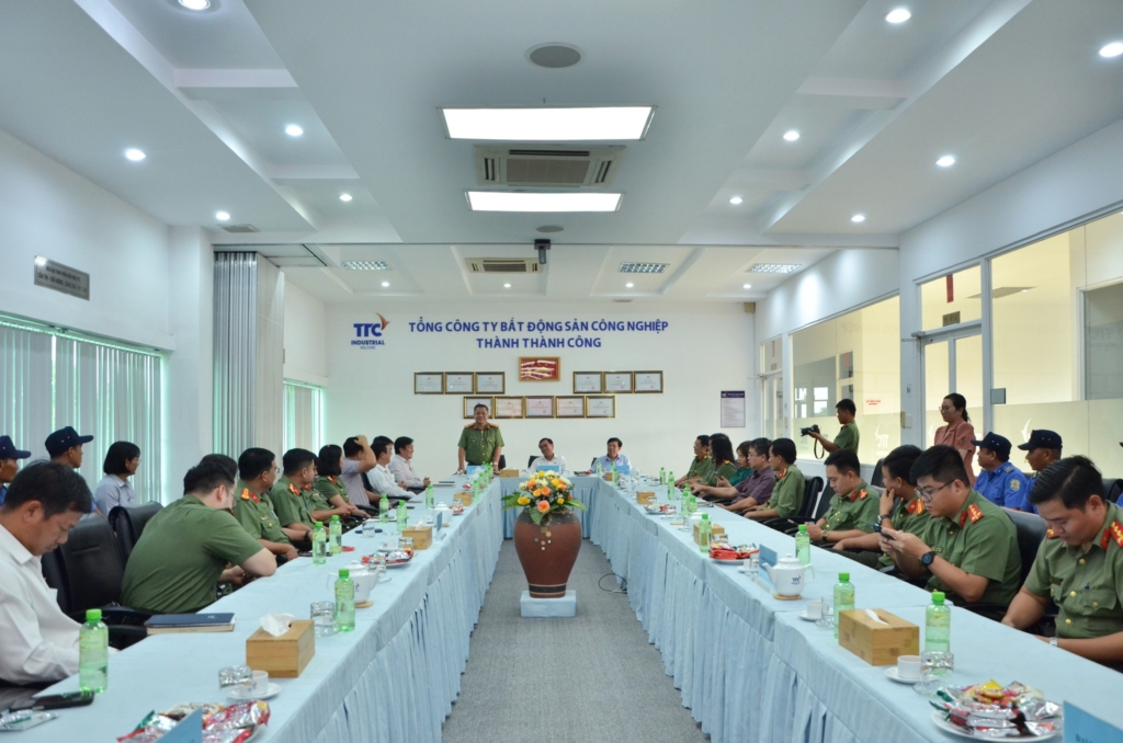 Lãnh đạo Công an tỉnh Tây Ninh đã đánh giá cao sự chủ động và hợp tác chặt chẽ của KCN Thành Thành Công trong công tác phối hợp đảm bảo ANTT trên địa bàn