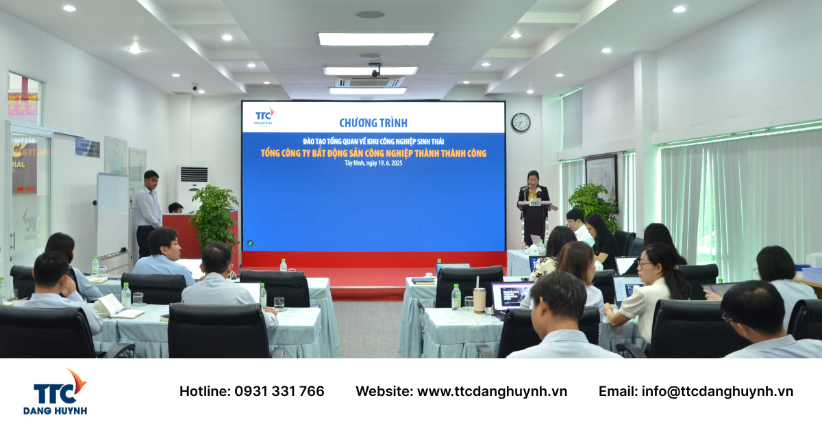 Chương trình đào tạo được dẫn dắt bởi các chuyên gia giàu kinh nghiệm từ KPMG Việt Nam