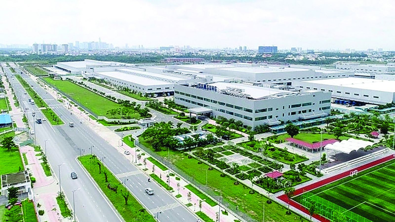 Bất động sản công nghiệp: Bước chuyển mình sang xanh và thông minh